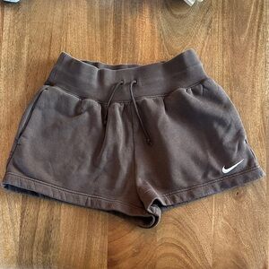 Nike Women’s Phoenix shorts